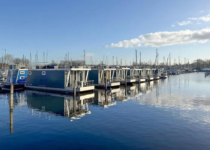 Ботель Kaapstad 4*